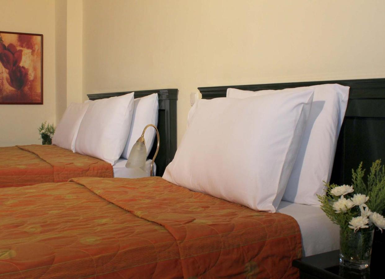 Famissi Eden Hotel Kalampáka Rom bilde